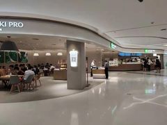 -奈雪的茶(中华广场店)