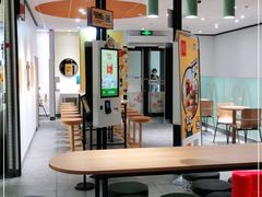 -麦当劳(普陀香溢花城店)