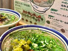 -云阿蛮云南生烫牛肉米线(奉贤路店)