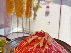 -鲜入唯煮·港式海鲜牛肉火锅(金宝街店)