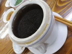 黑蒜老鸭汤-正宗普宁豆干坊·洪记砂锅粥(红领巾路店)