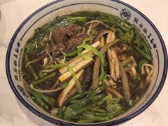 -镇南锅盖面馆(解放路店)