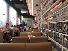-莲餐厅·湖北菜·藕汤是头牌(愚园路店)