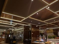 -大中华希尔顿酒店-念自助餐·嗨啤·小龙虾