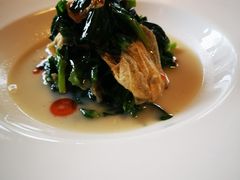 鱼汤腐皮煮豆苗-解香楼(八盘岭路店)