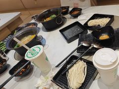 -呷哺呷哺(融创茂店)