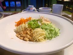 鸡丝拌面-桂满陇天书(南京德基旗舰店)