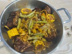 -内蒙焖面大盆骨餐馆(山大路店)