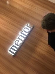 -Mentor Hair Salon