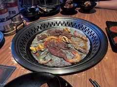 -千滋百味自助烤肉火锅(东门町店)