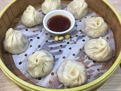 鲜虾猪肉小笼包-老上海里弄味道(知春路店)