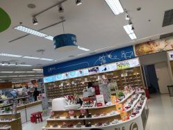 -孩子王(巴南万达广场店)