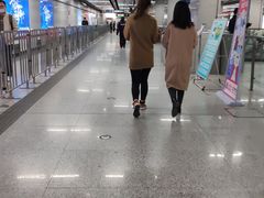 -体育场(地铁站)