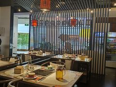 -尚尚仙·酸汤猪手·猪肚鸡火锅(华联万柳购物中心店)