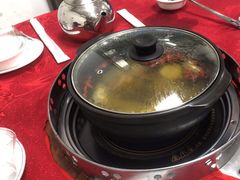 -花苑美食横琴生蚝火锅(拱北粤华路店)