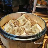 鲁大侠Ⅱ满满霓虹灯-味道超香的铁锅肥肠
