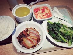 -老乡鸡(上海品尊国际中心店)