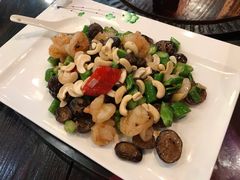 烧汁花菇仔焗虾球-御膳粥·牛乳粥底火锅·地道顺德菜(容桂店)