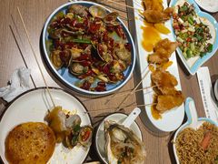 -街角等你.大连海鲜烧烤.经典铁板海鲜串(西安路店)