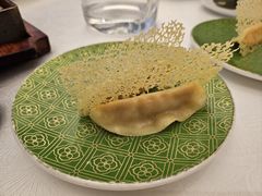 -品海楼·大连海胆锅贴馆(东港店)