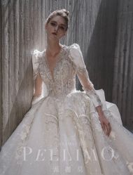 -派丽莫Pellimo原创设计婚纱品牌