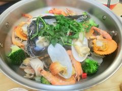 皇后无水火锅-派派茶客(金杏花园店)