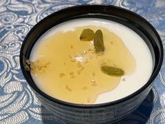 手工自制酸奶-巴扎美食·新疆菜·西域歌舞表演餐厅(新疆大厦店)