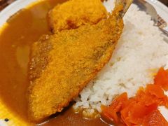 竹荚鱼土豆饼咖喱饭-平成屋· Late Night 食堂(四川北路店)