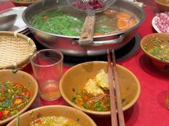 -潮汕·草根牛肉档(上海荟聚城市集市店)