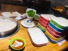 -龙记斑鱼火锅鲜切牛肉自助(红山路店)