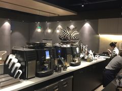 -瑞幸咖啡(新世界中心店)