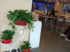 大堂-李先生牛肉面大王(东营友谊广场店)