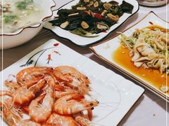 -宾朋海鲜饭庄(兴海路店)