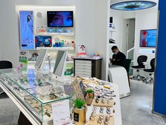 -茂昌眼镜(南京西路店)