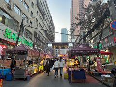 -正宁路小吃夜市