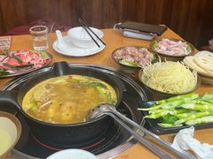 -黔三一夺夺粉酸汤火锅(百信店)