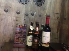 -SISTERS BAR RESTAURANT川意酒馆(嘉善老市H楼店)