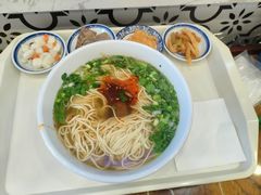 -陇兴楼(西安咸阳国际机场店)