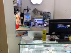 -修卜凡二手严选店·手机维修·回收租赁(川沙地铁站店)