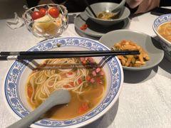 湖南酸豆角米粉-湘中缘·湖南菜(娄底驻京办店)