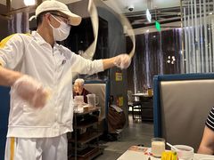 -海底捞火锅(长宁路龙之梦店)