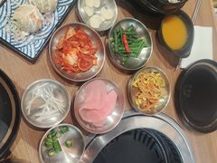 -香猪坊韩国烤肉专属门店(魏公村店)