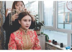 -GRACE KELLY婚纱与礼服(北京店)