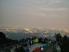 -紫金山山顶公园