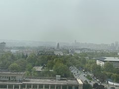 -西安大雁塔科技大学地铁站亚朵酒店