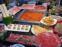 -二荆条·蜀鲜汇城市森林火锅
