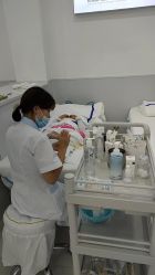 -蕾特恩专业祛痘·皮肤管理