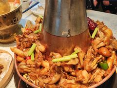 老佛爷仔姜蛙锅-老佛爷铜炉蛙锅(海岸城店)