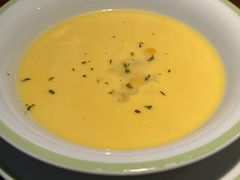 奶油蘑菇汤-萨莉亚意式餐厅(龙阳广场店)