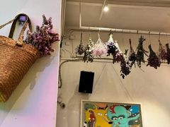 -北平花园·MUA摩造汉堡·北平咖啡(南锣鼓巷胡同店)